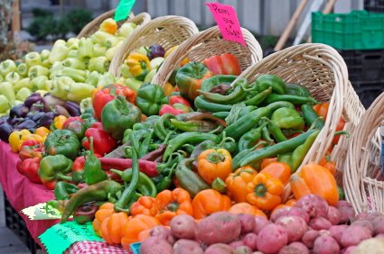 fresh vegetables at farmers market